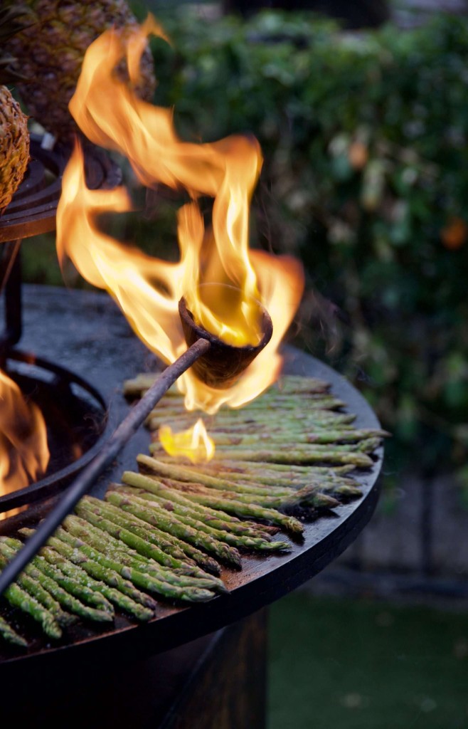 Asperges flambées